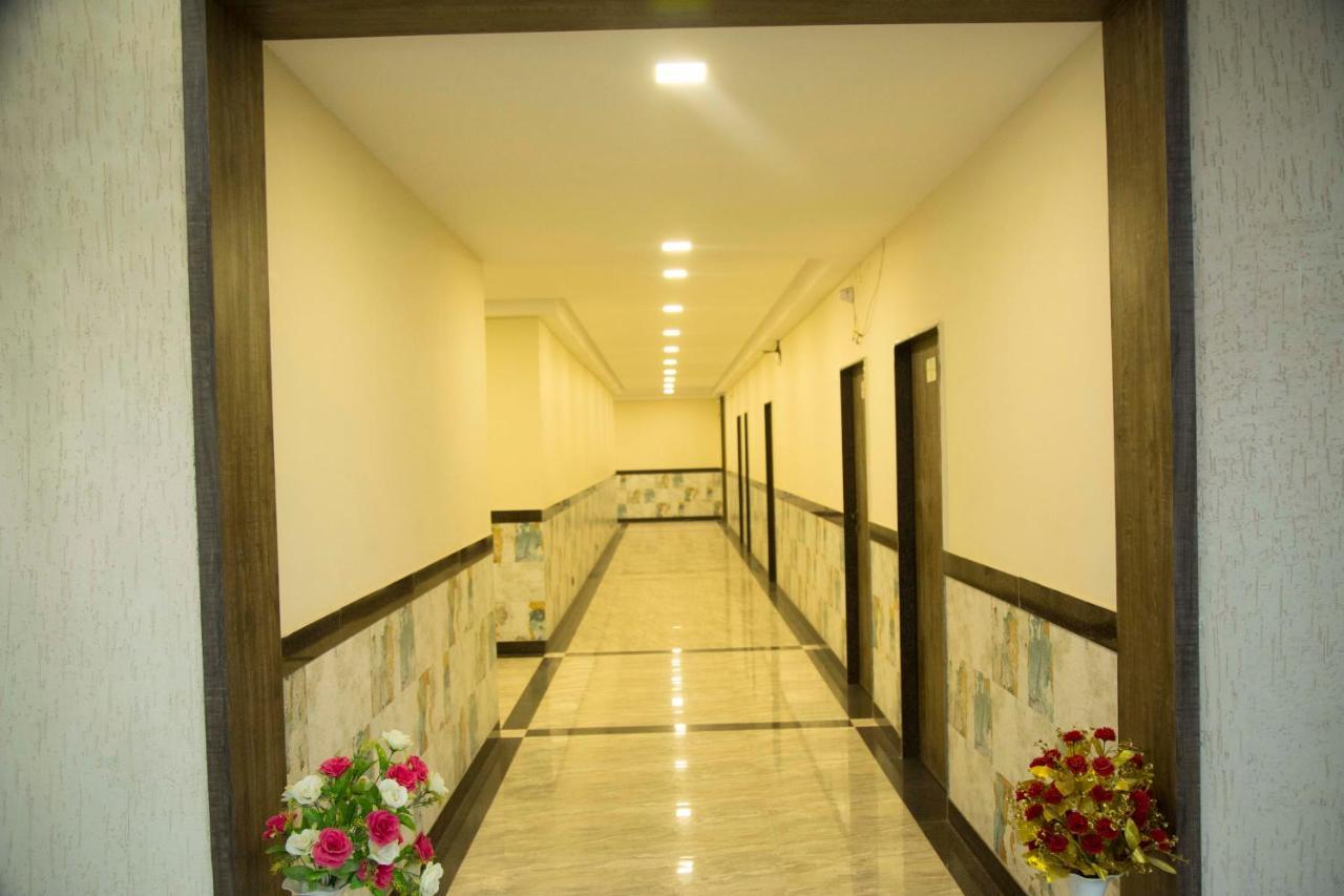 Hotel The Mewar Dabok Kültér fotó