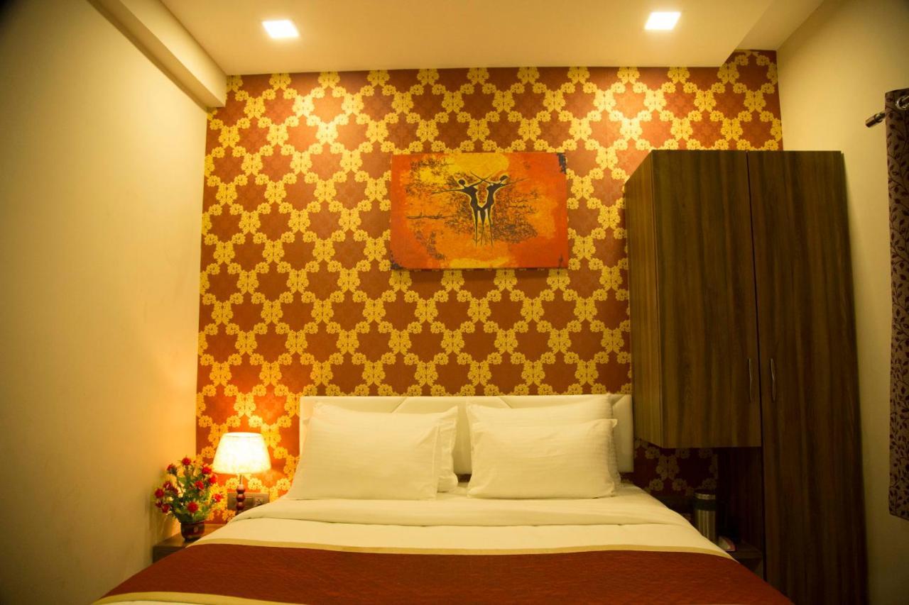 Hotel The Mewar Dabok Kültér fotó